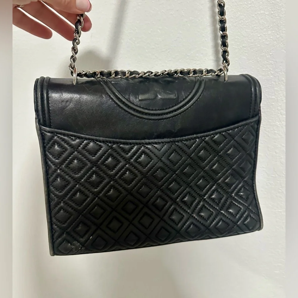 Tory Burch Fleming Shoulder Bag Black/silver Crossbody Chain Strap